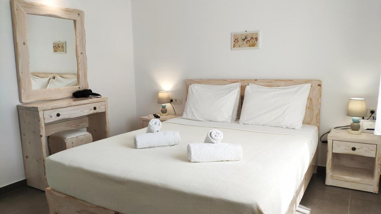Apartment For 2-3 People Megalochori  Bagian luar foto